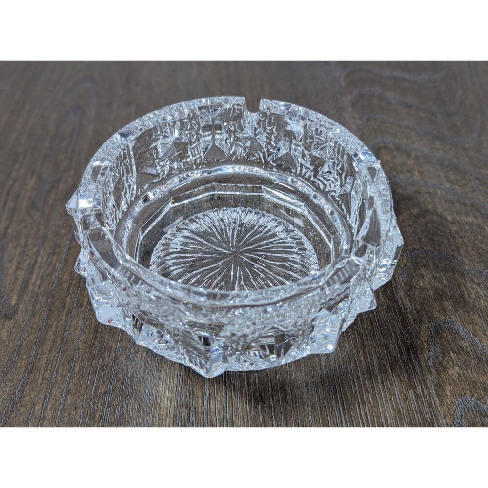 VTG Heavy Crystal Glass Ashtray Round Thick Glass 3D Diamond Rim Design 5x2.75